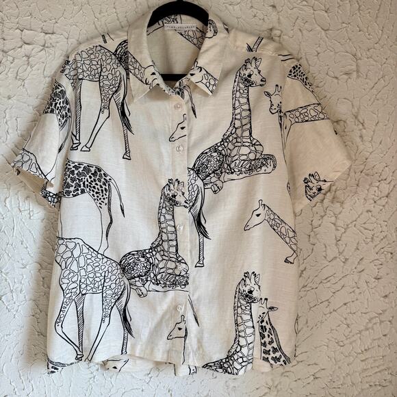 Jane and Delancey Tops - Jane Delancey Giraffe Print Button Up Shirt Linen Blend Safari Animal Print Top